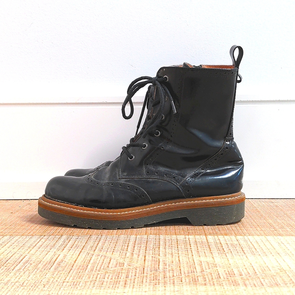 Brogue zipper combat boots